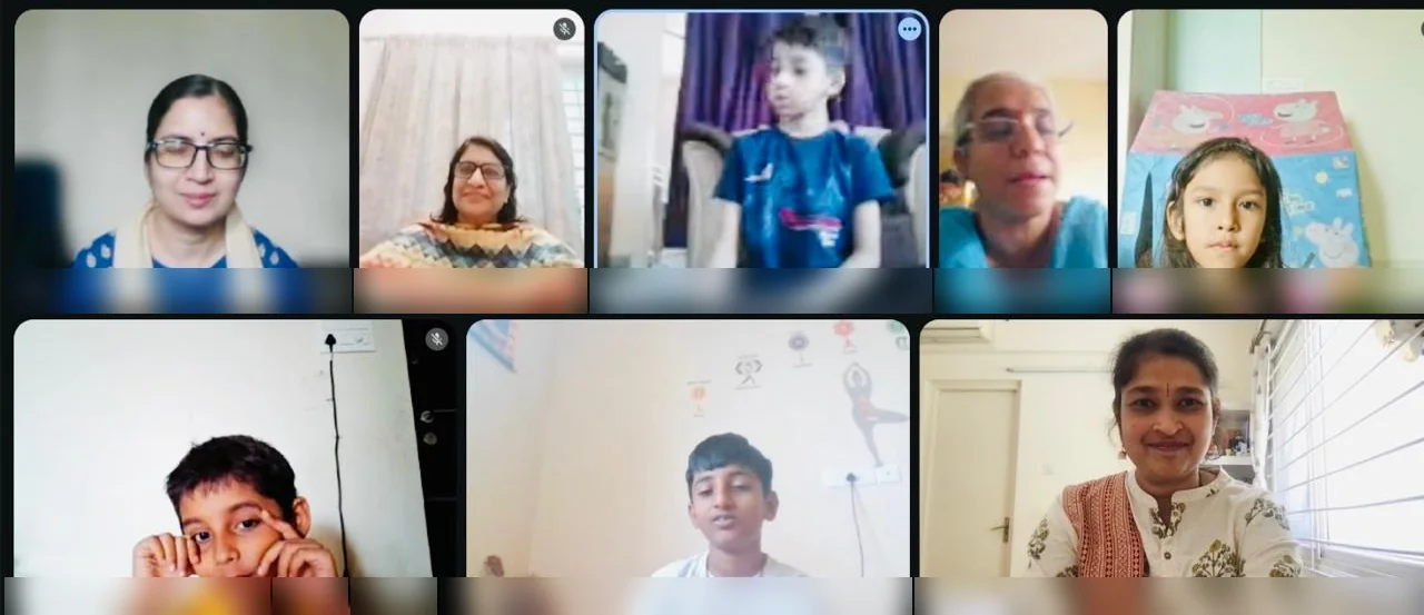 Children chanting together in a Daily Shlokas session